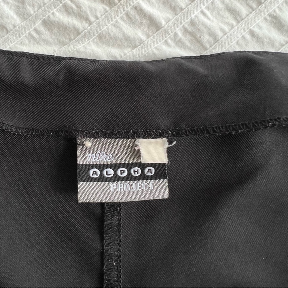 VTG 90s Nike Alpha Project Shorts, 30” - Picture 6 of 8